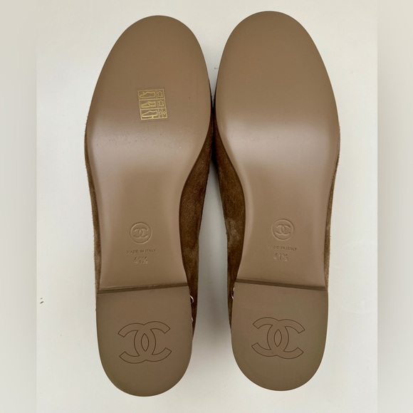 NIB Chanel CC Chain Mocassin Loafers - Picture 3 of 6